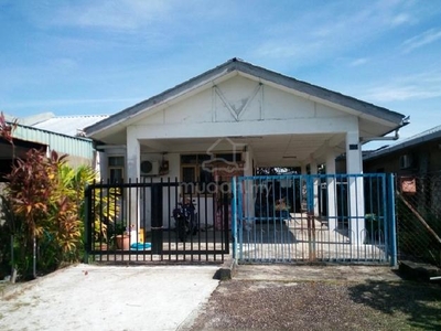 Taman Tunku Single Storey Terrace Corner House for Rent