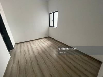 The Herz Sale Rm 482k / 3rooms / kepong / new condo