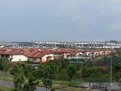 Wow Renovated 2sty terrace house at Tmn Damai Utama Puchong for Sale
