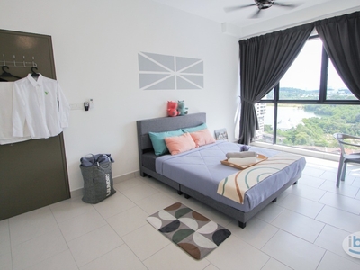 [Astetica Residence]Fully Furnish with Aircond Master Room for rent, Nearby The Mines Seri Kembangan, KTM