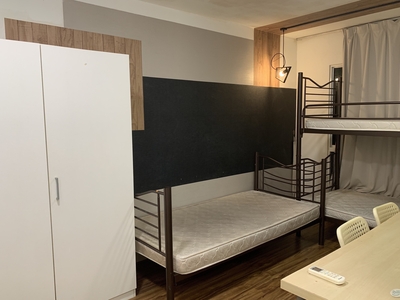 TRIPLE BEDROOM WITH ATTACHED BATHROOM FOR FEMALES