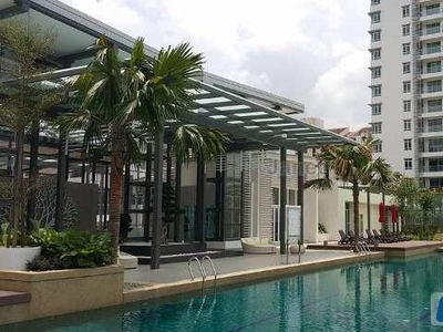 5 bedroom Condominium for sale in Pantai
