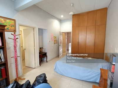 5 Min to Sunway Pyramid,Bank&Hospitals Well Maintained Terrace Sale