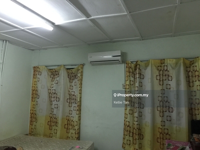 Double Storey House For Sale in Phase 1 Sri Gombak