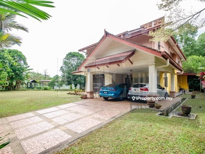 Fully Furnished 2 Storey Bungalow House Perdana Heights Shah Alam