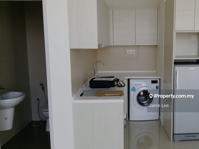 Tenanted I-City Apartment for sale Duplex unit with Good condition