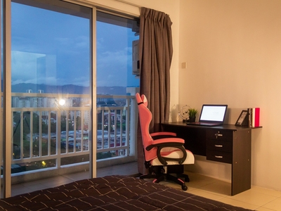 Balcony Middle Big Room at Danau Kota Suite Apartment, Kuala Lumpur