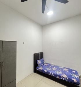 Female Only Single Room at SuriaMas Suites, Johor Bahru