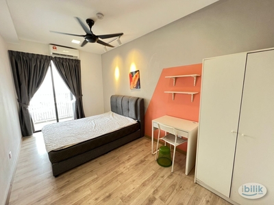 ✨Fully Furnished Balcony Room for Rent at Emporis, Kota Damansara
