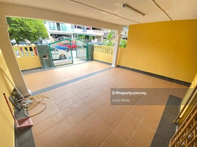 Fully Renovated @ Bandar Country Homes , Jalan Desa 4 Rawang