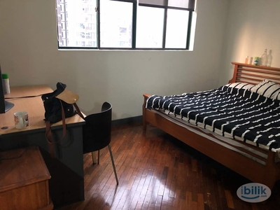 Master Bedroom at Vista Kiara, Mont Kiara for Rent