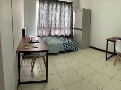 Master room for Rent at Kota damansara walking distance MRT station