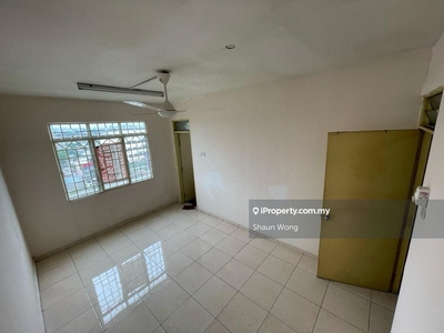 Mentari Court,Bandar Sunway, Selangor. 3r2b