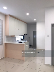 Mount austin area Double storey For Rent Rm 2300 Semi furnish