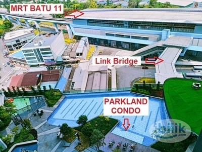 MRT LINKED BRIDGE_FEMALE UNIT_Master Room_Low Density