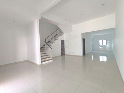 New, Vacant, Gated & Guarded, 2 Storey Terrace In Sg Petani For Sales