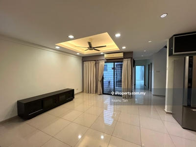Partial Furnished Penthouse Condo For Rent, 5 Mins to 1 Utama