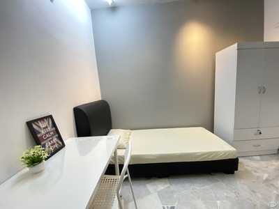 Premium Single Room at Taman Wawasan, Pusat Bandar Puchong