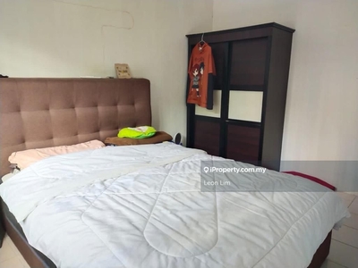 Puncak Banyan, Taman Connaught Cheras, Corner unit, partly furnished