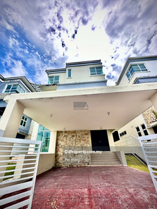 Sea-View Bungalow in Ferringhi Heights Gated Community