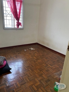 Single Room at Sri Pinang Apartment, Bandar Puteri Puchong