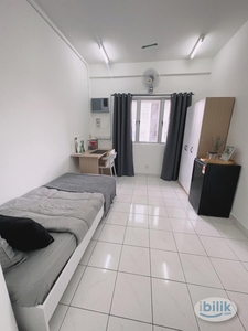 Studio near Mrt Station (OFFER PRICE WHO SIGN 1 YEAR)