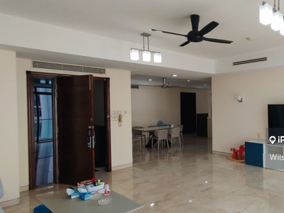 Well furnished unit with big spacious layout
