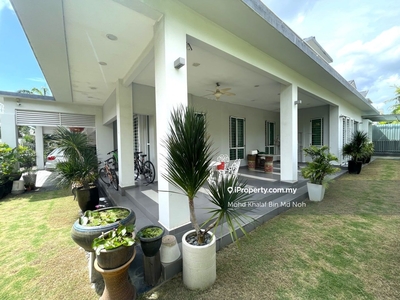 2 Storey Corner Lot Bungalow Royale Palm Putra Heights Subang