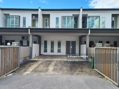 Double Storey Terrace intermediate House for sale at Batu kawa Moyan