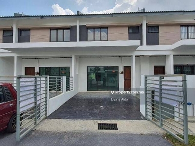 For Rent Double Storey Terrace Saujana Utama