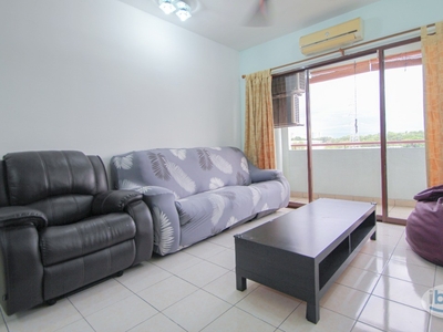 Middle Room (with window): 6 mins walk to MRT