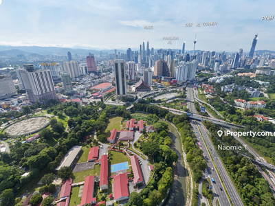 Newly completed, 5km to KLCC, unblock view, below market price