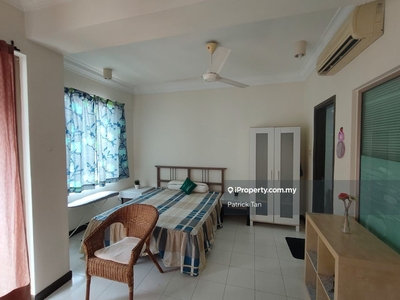 Rizte Perdana 1 fully furnished unit for rent