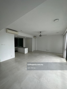 Unblock KL view with high floor unit, few unit on hand