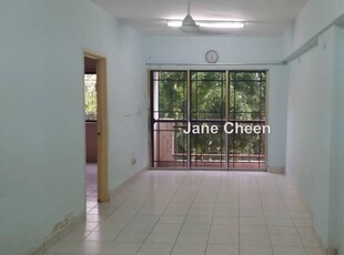 Apartment pelangi damansara rm260k for Sale