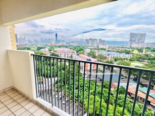 Balcony Views KLCC, TRX, KL Tower. Corner unit with Fully Furnished