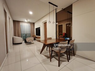 Facing Klcc twin tower 2 bedroom unit for rent in Aria Residence