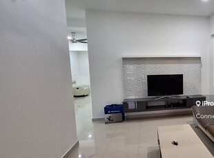 Fully Furnished & Renovated Single Storey Terrace - Taman Midah
