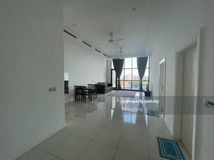 Good location , huge space with Lake view