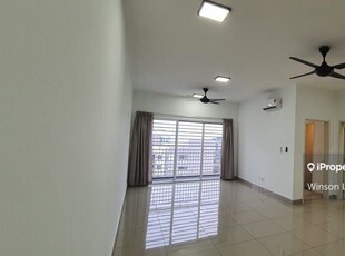 Holmes 3r2b Partially fur with 4 air-conditioners, near Hukm kl area