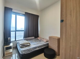 Middle Room at UNA Serviced Apartment, Cheras