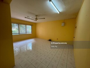 Saujana Apartment unit to Sell in Damansara Damai