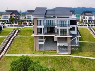 Sebayu Hill Villas, Bandar Seri Putra, Bangi