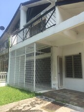 Semi-d house at Taman Melawati, ampang for sale