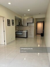 Tropicana City partly furnishes 2 bedrooms for sale!
