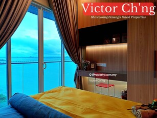 Unblocked Sea View unit: 1300sf with ID Fully Furnished and Renovated