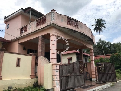 1.5 Storey House Near to Rantau Town