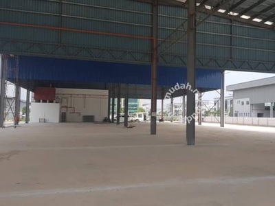 2 acres Detached Factory with Electricity 800amp