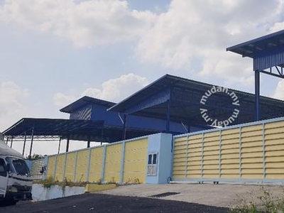 2 adjoinning brand new high exposure warehouse factory at krubong