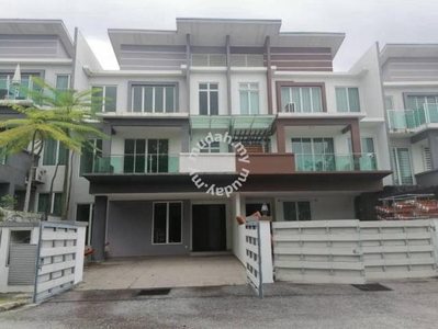2.5 Storey Super Link Terrace 26x85 Nilai Springs Heights Freehold
